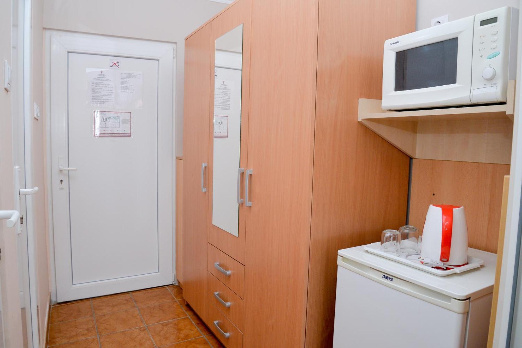 Major Panzió és Étterem Hajduszoboszlo Exterior foto